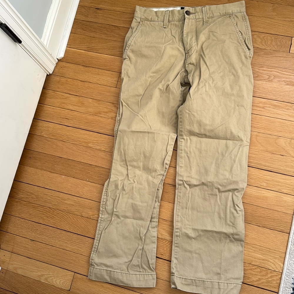 29/30 American Eagle Men’s Khaki Pant